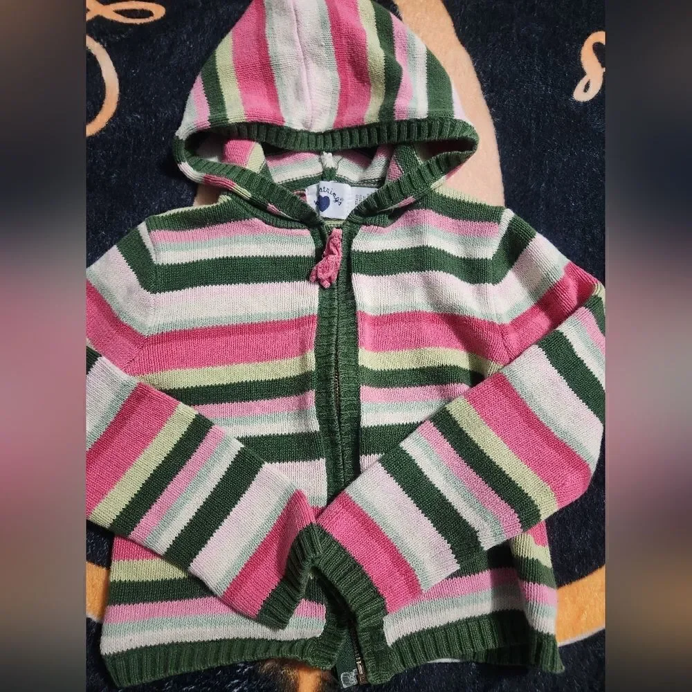 Girl's 4-5 years Lot of 6 Pieces 1 Pants 1 Jeans 2 Sweaters 2 L/slv T-shirts